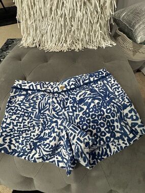 Blue & White Printed Women’s Shorts